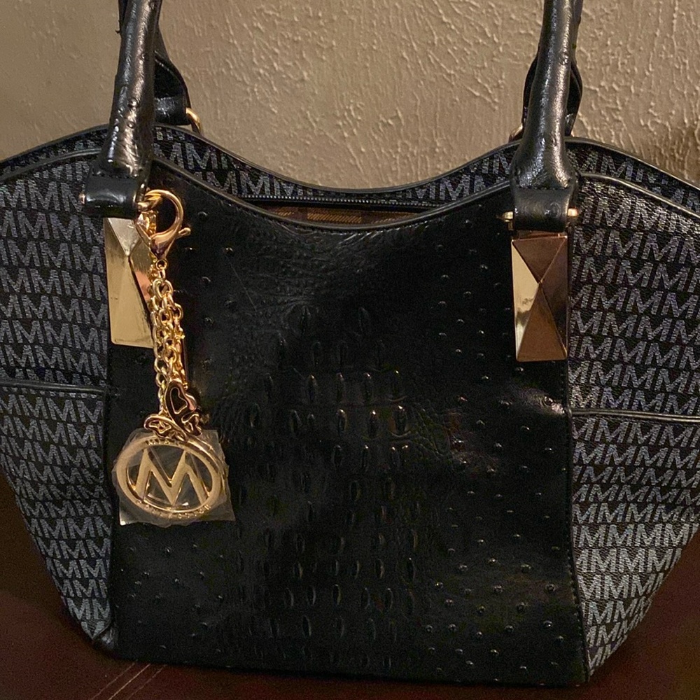 Mía K Purse